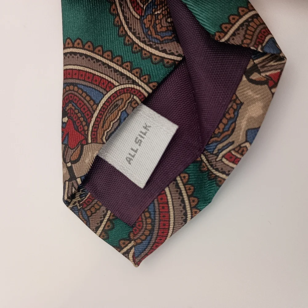 Vintage Pierre Cardin Mens 100% Silk Green Dog Hunting Neck Tie Made In USA - Picture 8 of 11